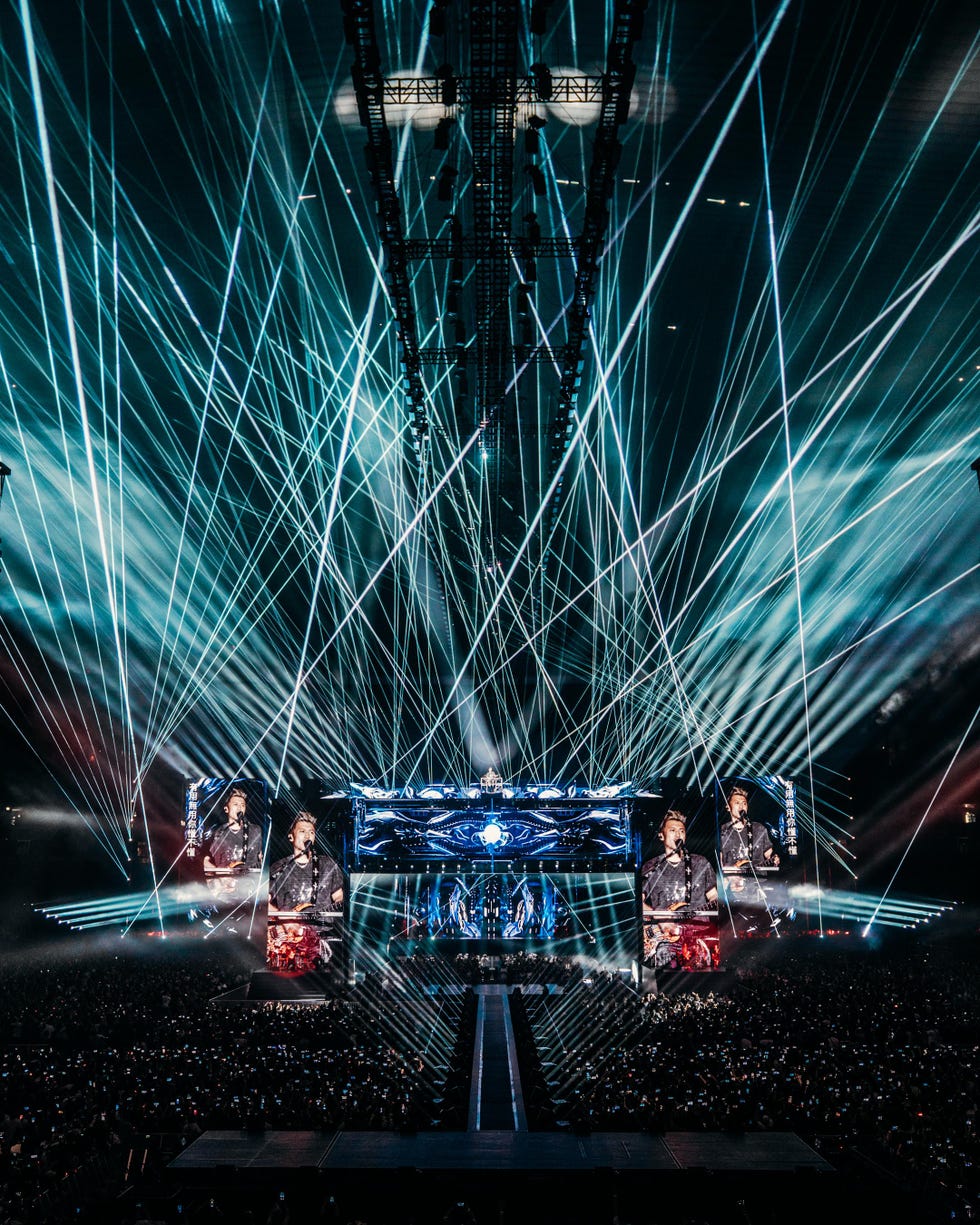 Large arena touring production with extensive laser effects